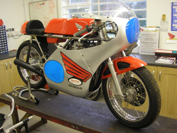 2008 Fibreglass Fairing, to suit Drixton & TAB chassis